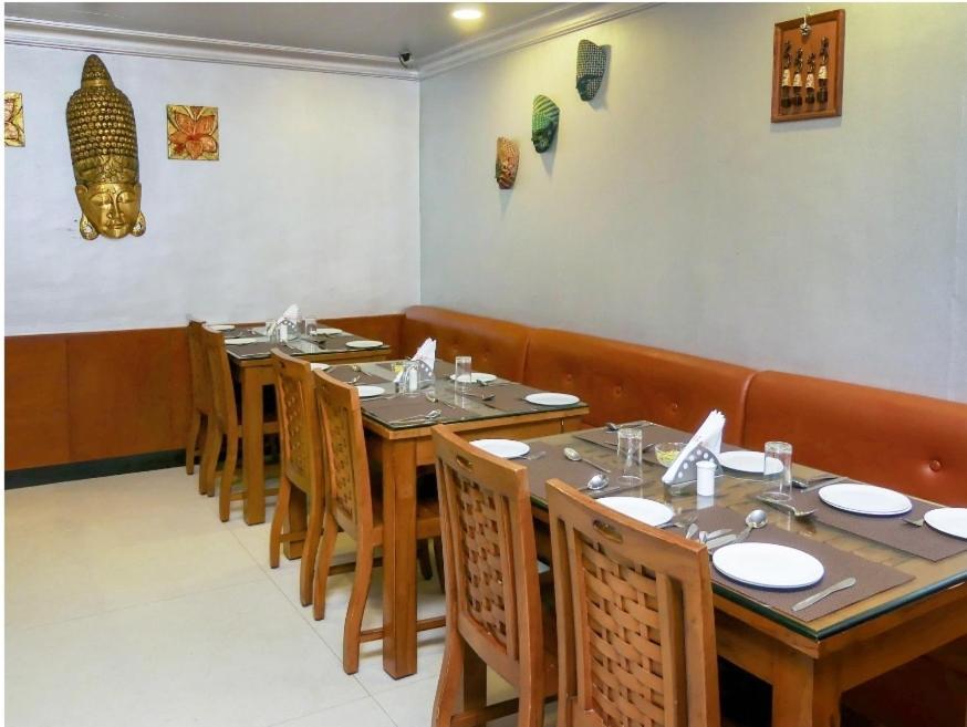 Meenakshi'S Sunshine Hotel Maduráj Kültér fotó